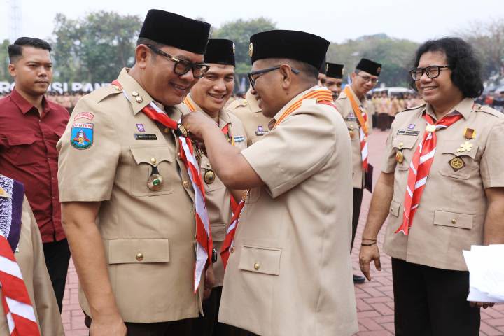 Terima Lencana Dharma Bakti, Maryono: Pramuka Terus Berkarya dan Peduli Sesama