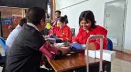 PMI Kota Tangerang Gelar Cek Kesehatan Gratis di Bandara Soekarno-Hatta