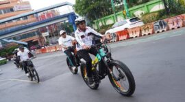 Pantau Progres Jalan M Toha dengan Bersepeda, Sachrudin Tekankan Percepatan Tanpa Kurangi Kualitas