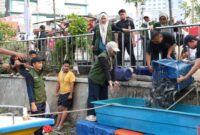Tebar 1 Ton Lele di Situ Gede, Pemkot Tangerang Meriahkan HUT ke-81 RI Lewat Mancing Bersama