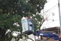 Dishub Kota Tangerang Gerak Cepat Tangani Kabel PJU Putus di Jalan M. Toha